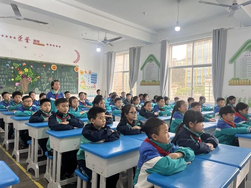 仁怀实验小学：课堂咨询双管齐下，心理健康教育出新招