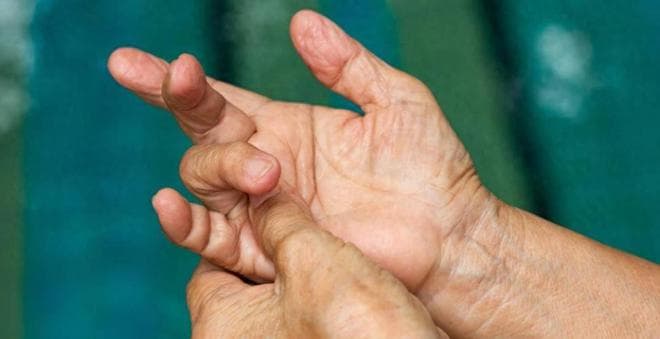 从手指也能看出肺癌？提醒：手指出现5个异常，赶紧排查病因