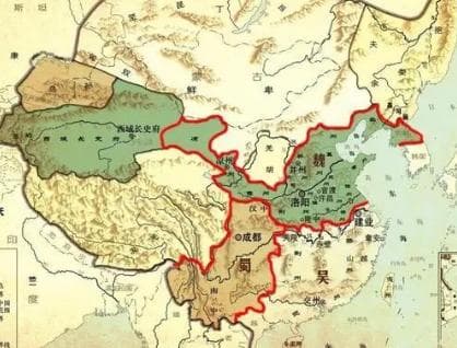 三国鼎立：东吴与蜀汉对曹魏的威胁比较
