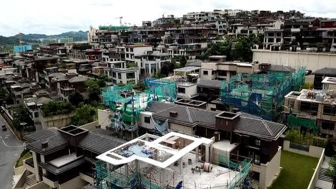 为什么买别墅，会成为贵阳中产“返贫三件套”之一？