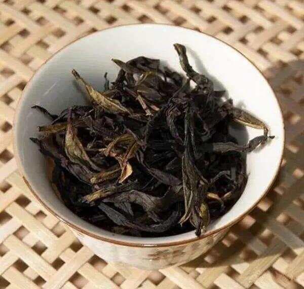 鸭屎香是什么茶？何以名不副实却香飘四海？