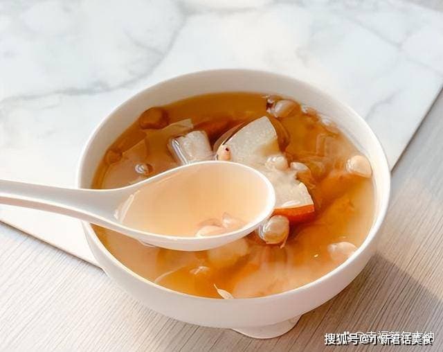 进入春季容易春困没精神，多喝这四款汤，健脾解春乏，白天更精神