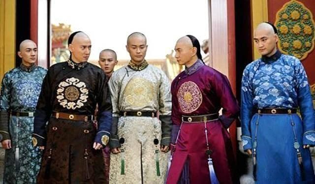 康熙皇帝的儿子们都是什么结局，其子孙后代都承袭了什么爵位？