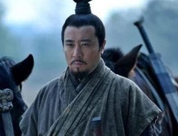 李严为何会被贬为平民？他最后是什么结局？