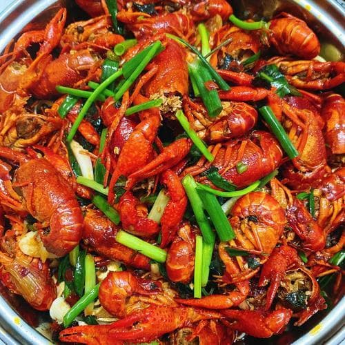在家制作麻辣小龙虾：选材、调料与烹饪全攻略