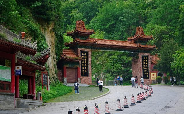 翠华山：终南山下的4A级地质公园