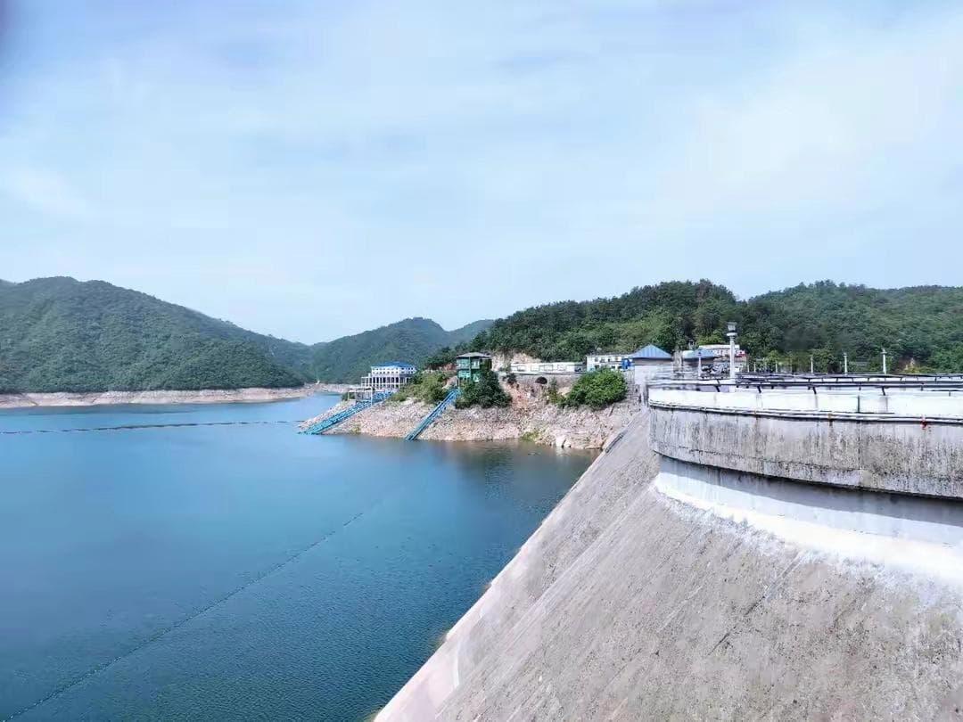 五一旅游小众景点，合肥自驾六安梅山水库