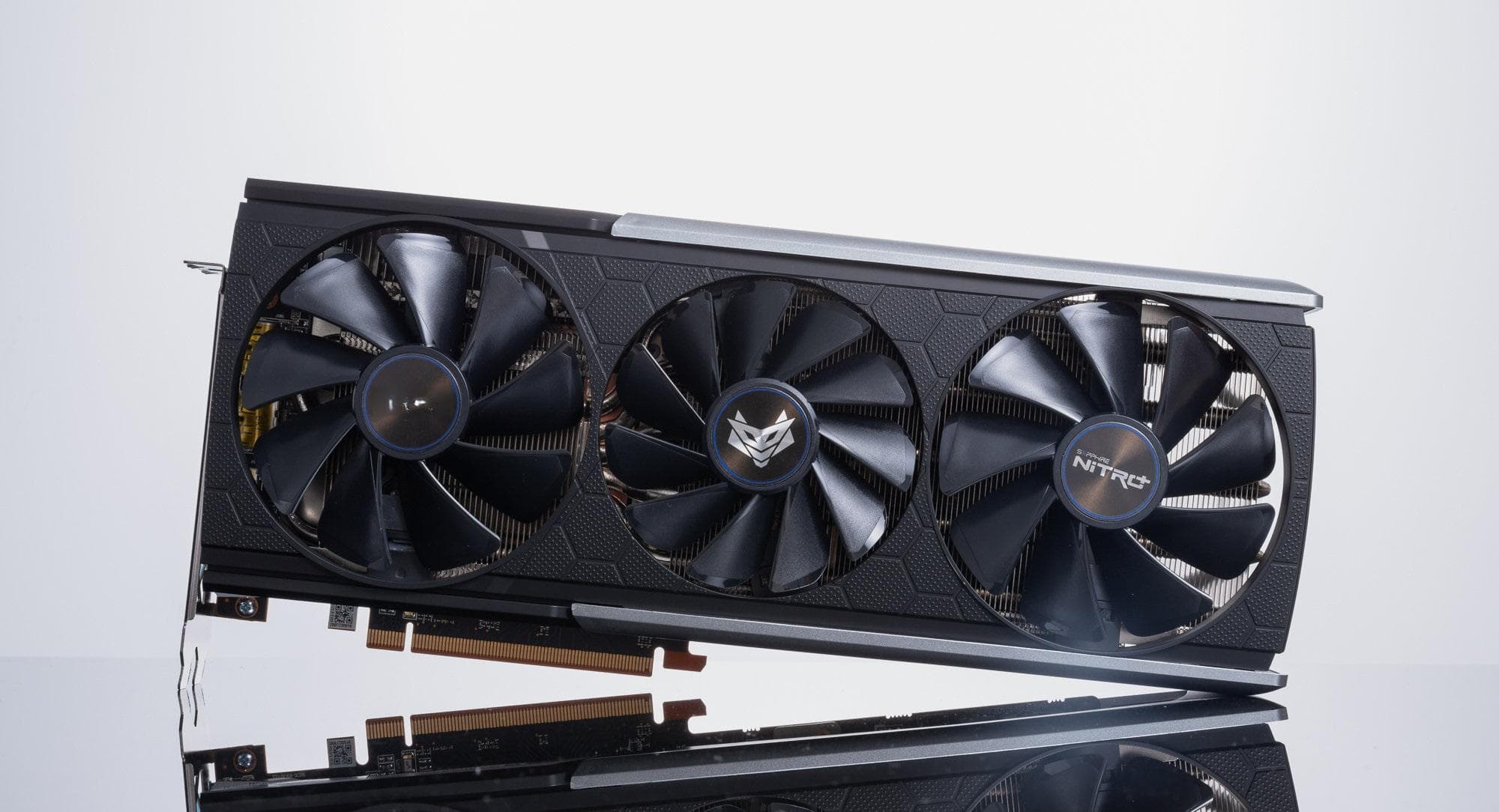 1650和1060显卡哪个好？性能对比与市场定位分析