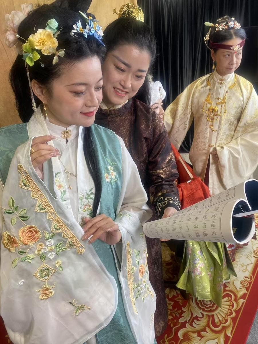 光影交汇间展现国风之美，用镜头记录“非遗春节”