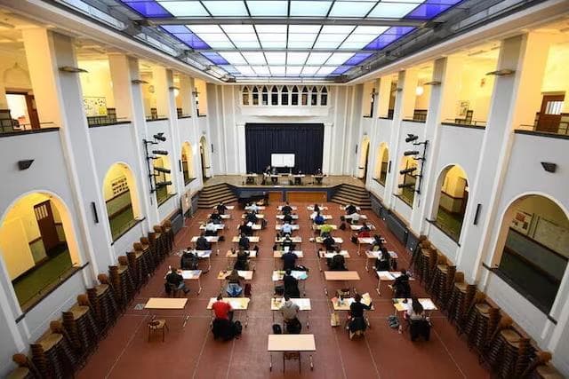 U.S. News法学院排名影响力下降，申请者更看重意识形态契合度