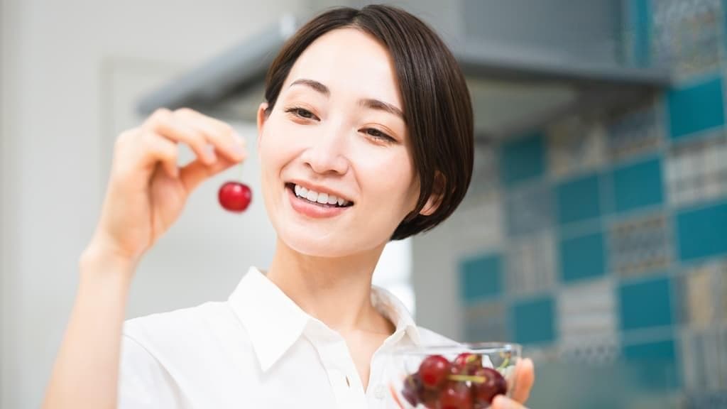 樱桃功效新解：助眠降压抗衰老，花青素才是关键