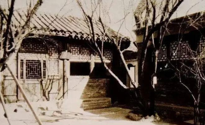 民国时期一块大洋，相当于现在多少钱？家里有的对比看看