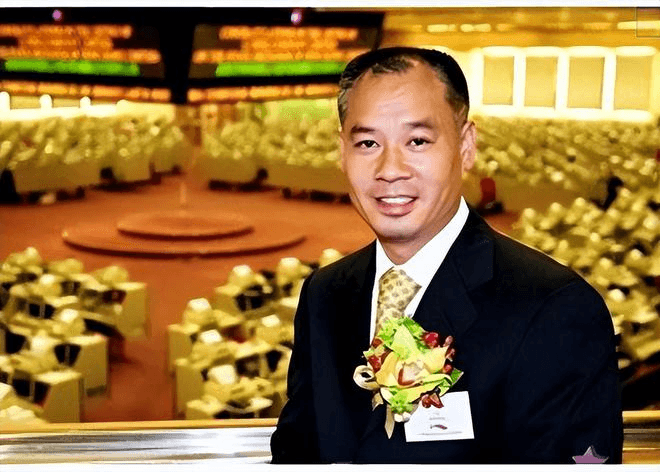 从体操王子到商业巨头：李宁的传奇人生