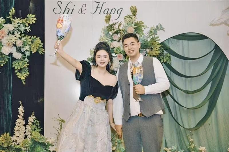 从服饰到仪程追求个性化 年轻人把婚礼玩出新花样