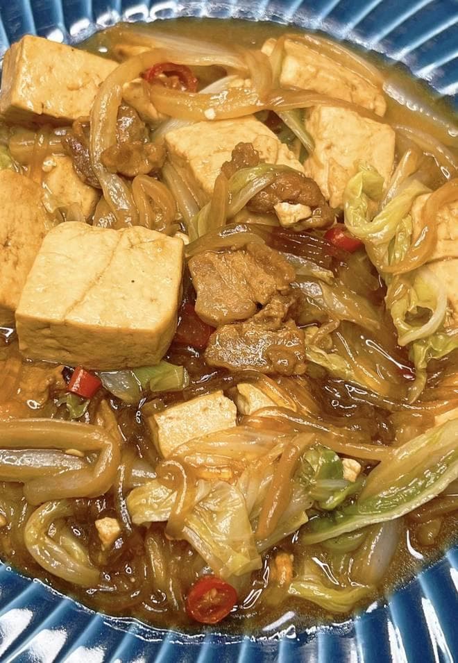 家乡的味道：白菜豆腐炖粉条，舌尖上的温情时光