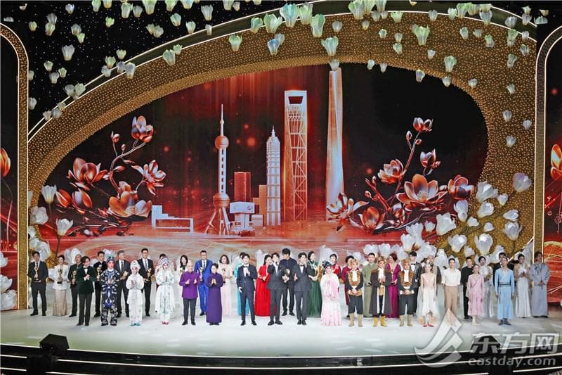 上海白玉兰戏剧表演艺术奖揭晓获奖名单！靳东等10位演员获主角奖