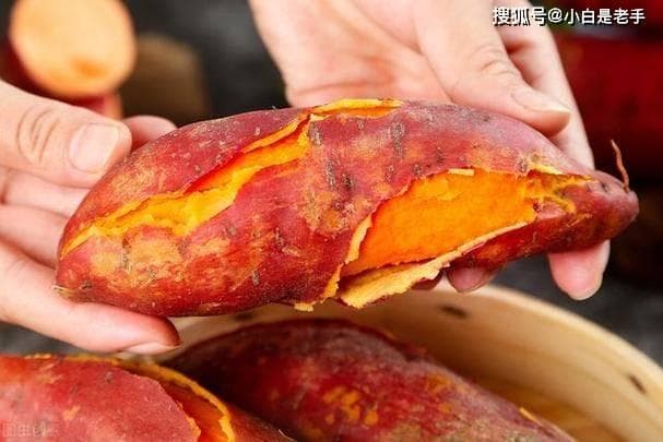 红薯白薯紫薯的营养价值一样吗？看完你就知道了，都是知识点！