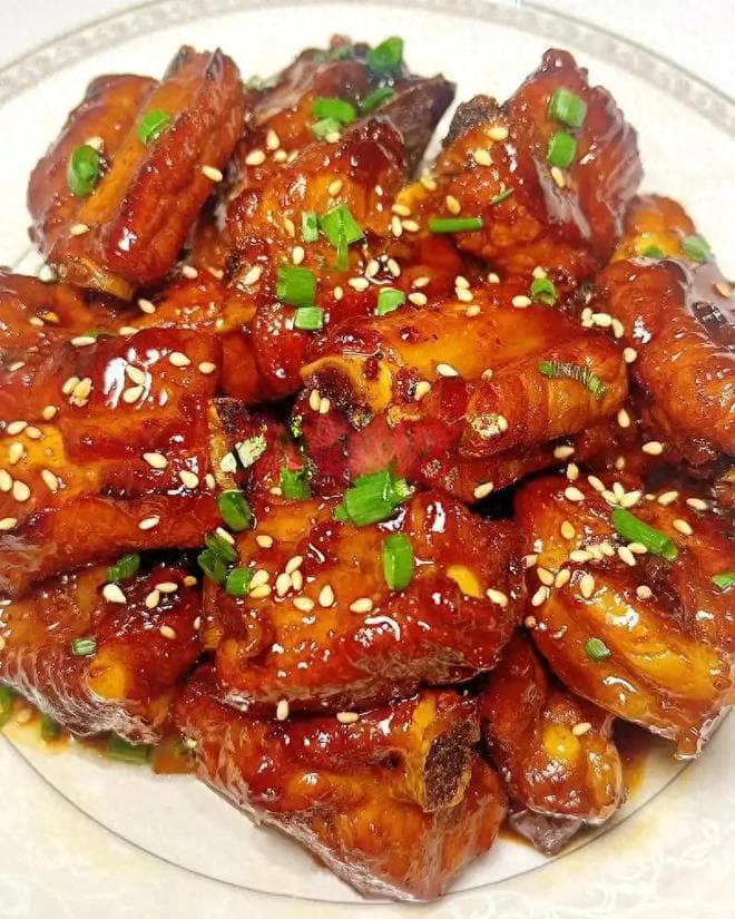 糖醋排骨新做法，酸甜交织口感绝佳，成家常美味之选！