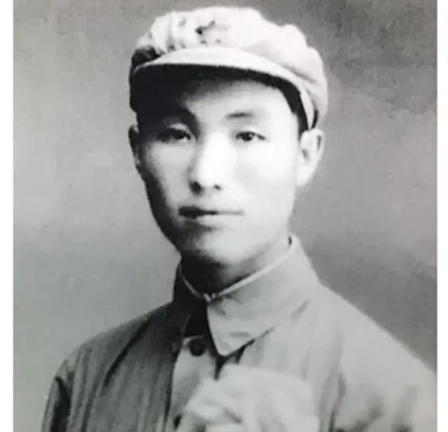 上甘岭战场寄回的"表情包"绝笔家书……《鸭绿江来信》写了他的故事