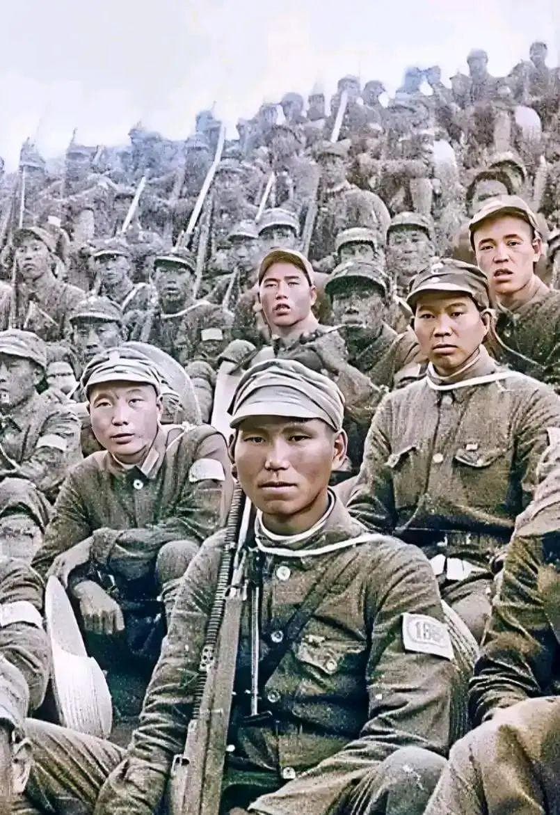 八路军兵力多少？抗战时期历年兵力变化，1945年底兵力意想不到