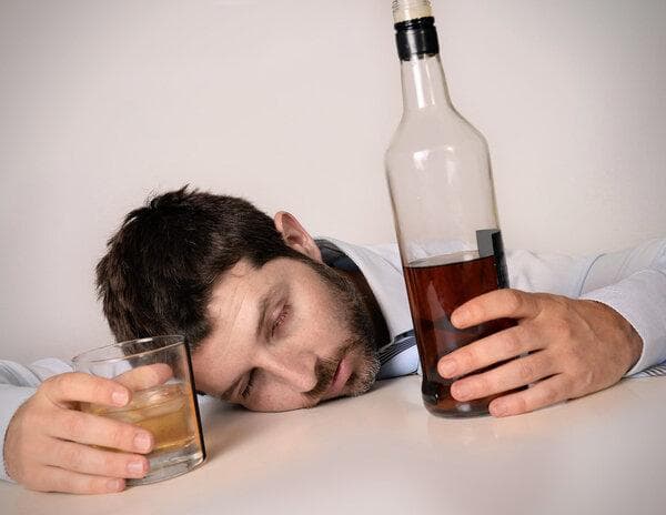 长期酗酒的危害有多严重