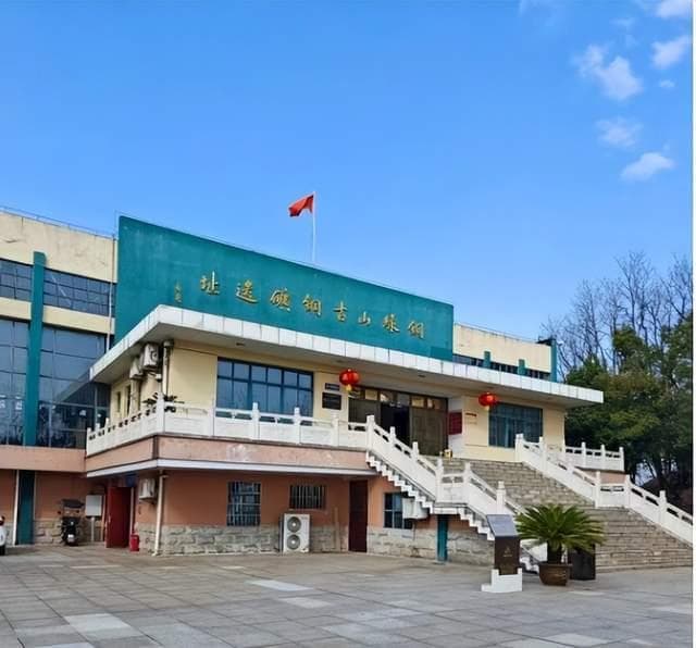 寻美中国 寻美黄石 探秘铜绿山古铜矿遗址 穿越青铜文明的时光隧道
