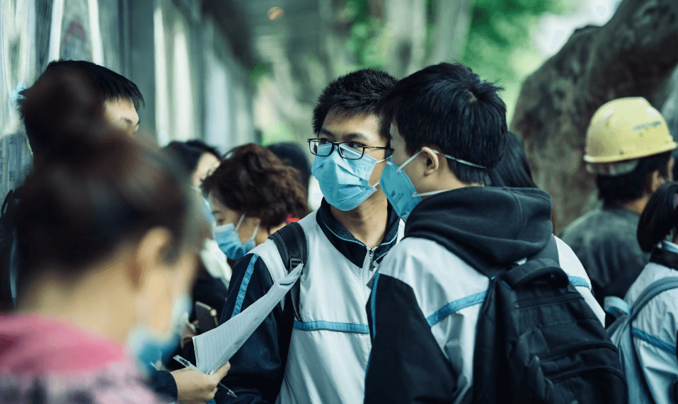 高中双休风潮席卷各地，“死记硬背”和“刷题”式教育已难以满足时代需求