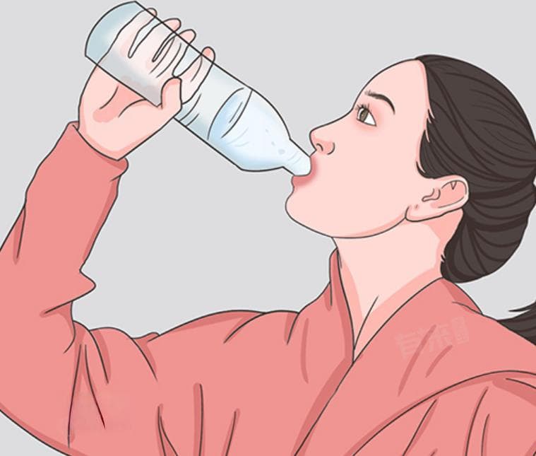 狂喝水能不能加快酒精代谢？