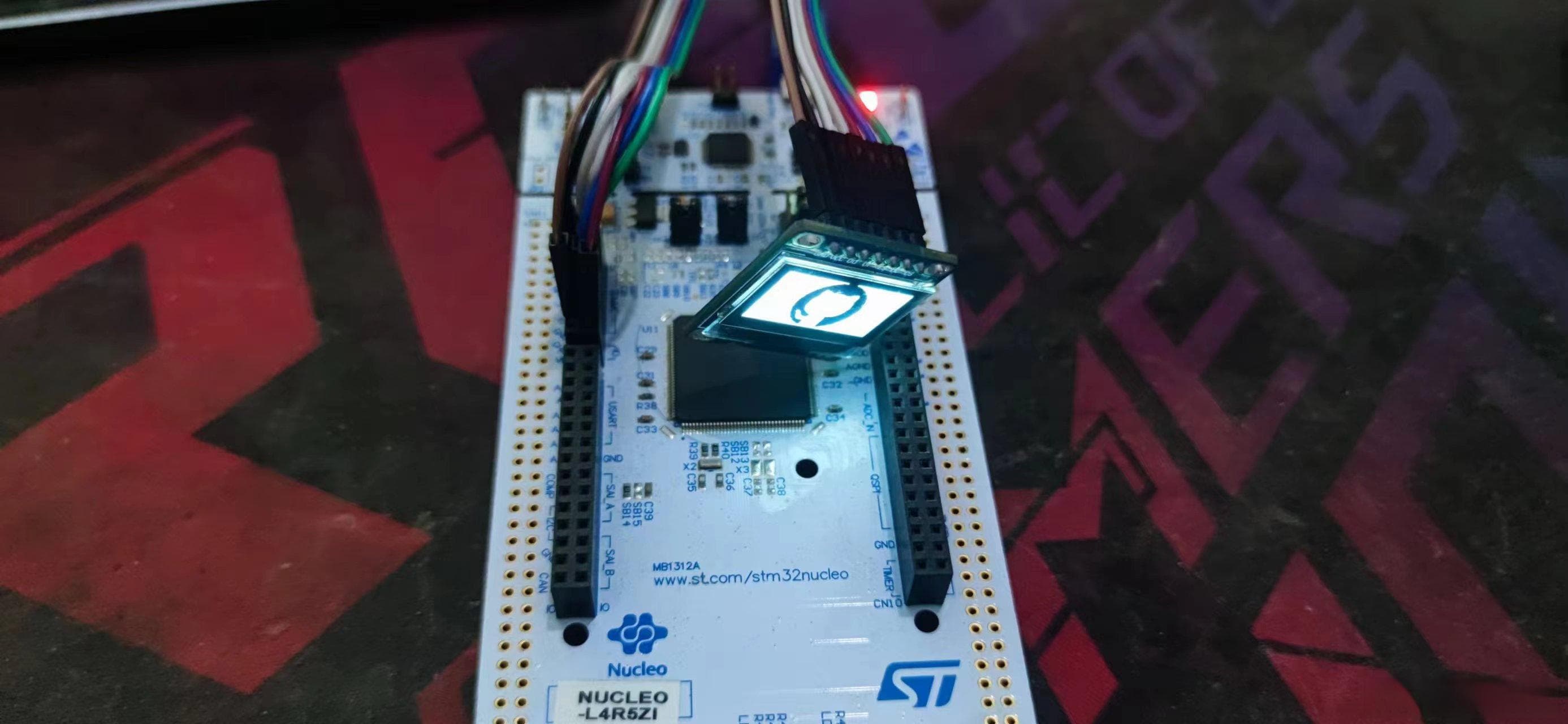 探索STM32与OLED显示屏：SSD1306库使用指南与实战