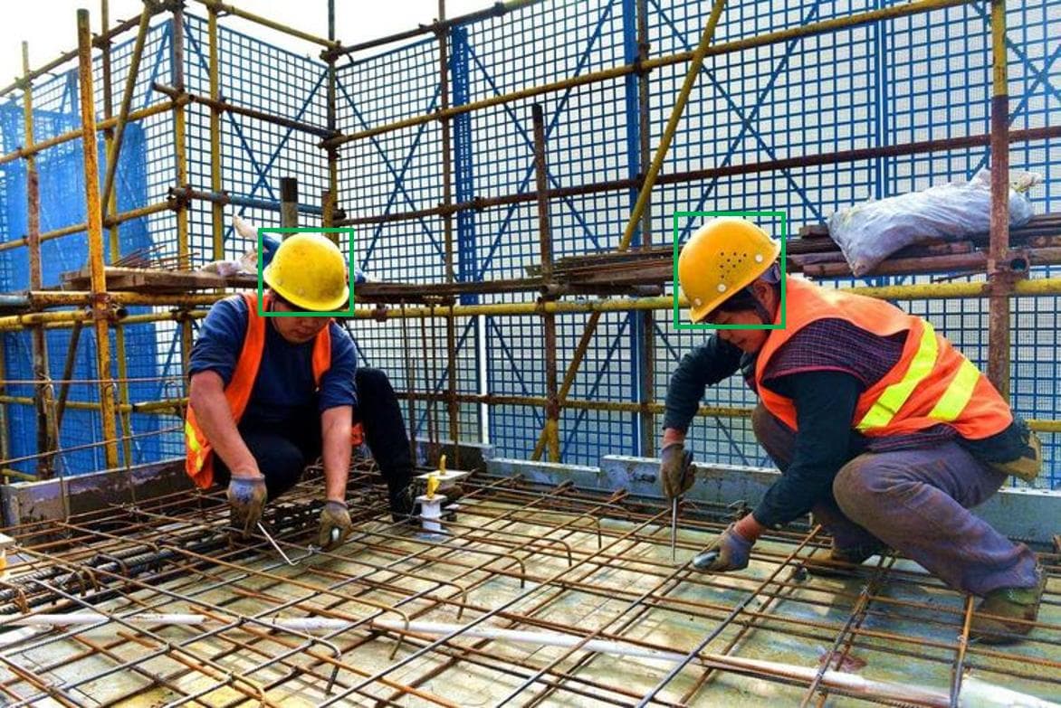 智能监控与安全管理：安全帽检测算法的实践与应用