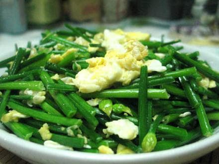 韭菜的营养价值与功效：从食材到药材的全面解析