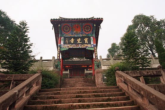 清代艺术宝库：太原宝梵寺