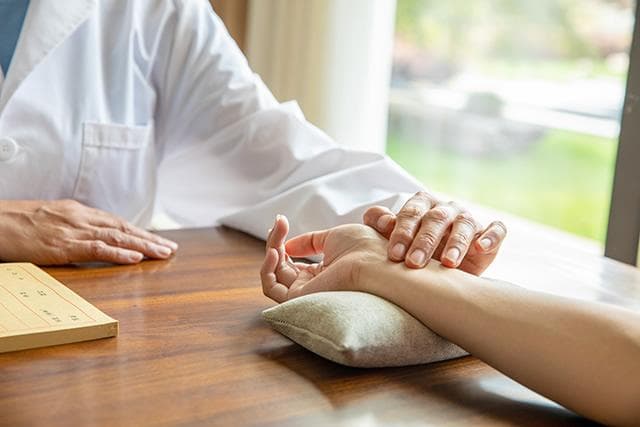 中医把脉入门教学：28种脉象特征详解