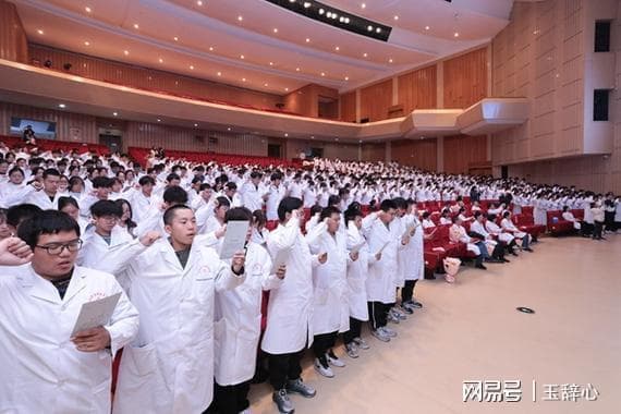 在四川省想学医，难道除了川大就是西南医科了吗？