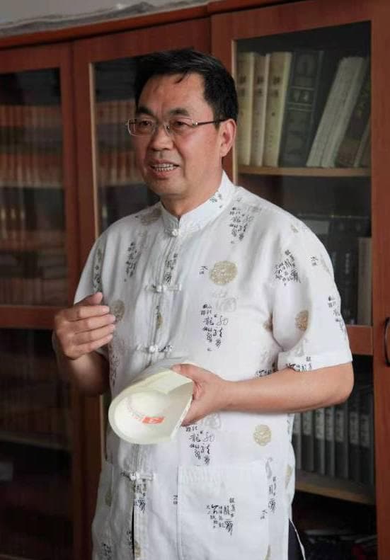 从孔子“君子儒”到现代教育：师道传统的失落与重建