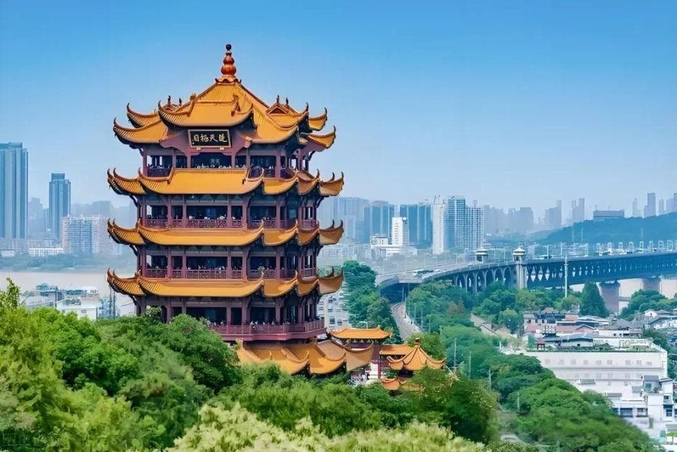 崔颢：糊了一辈子，靠一首诗压制李白