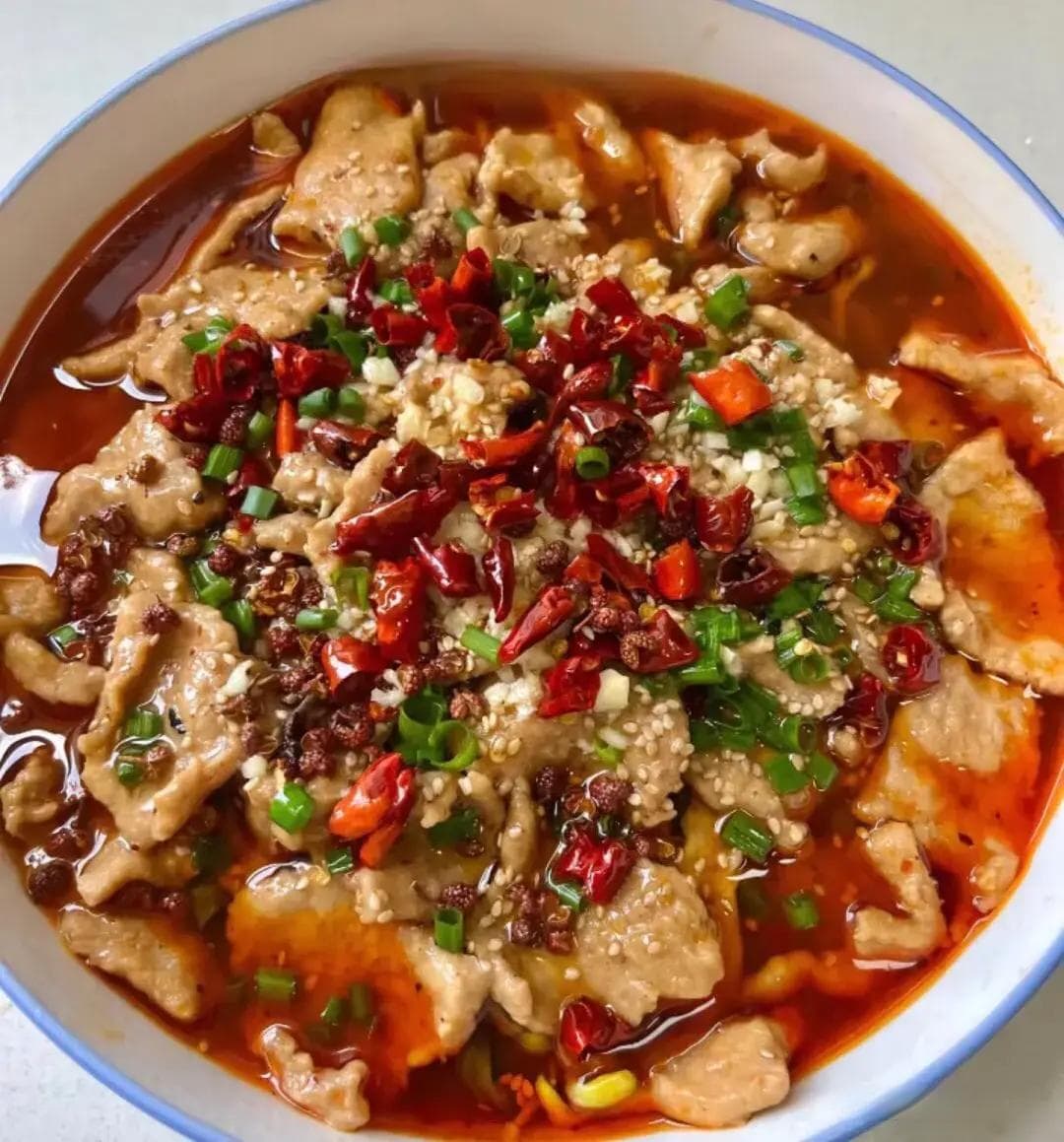 水煮肉片的做法（厨师长教你做最正宗的水煮肉片）