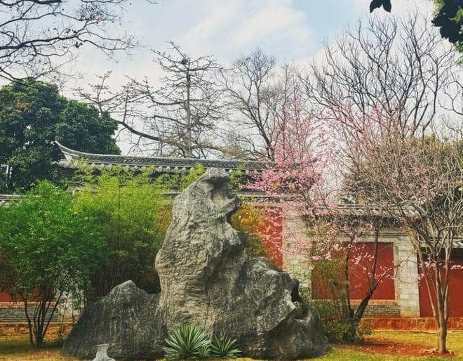 建水旅游必去十大景点：解锁千年古城的奇幻之旅