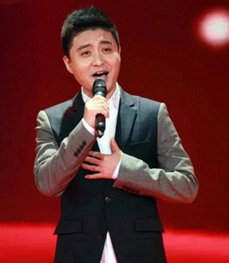 周炜VS德云社：相声界的“现挂”之争