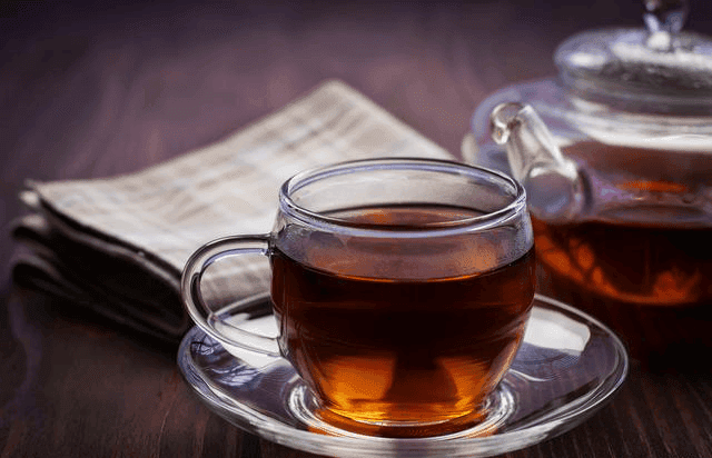 血压高不能喝“浓茶”吗？提醒：稳定血压，3种“水”或要少碰