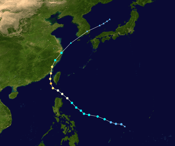 超强台风“摩羯”致北海涠洲岛航线停航，1.4万游客紧急撤离