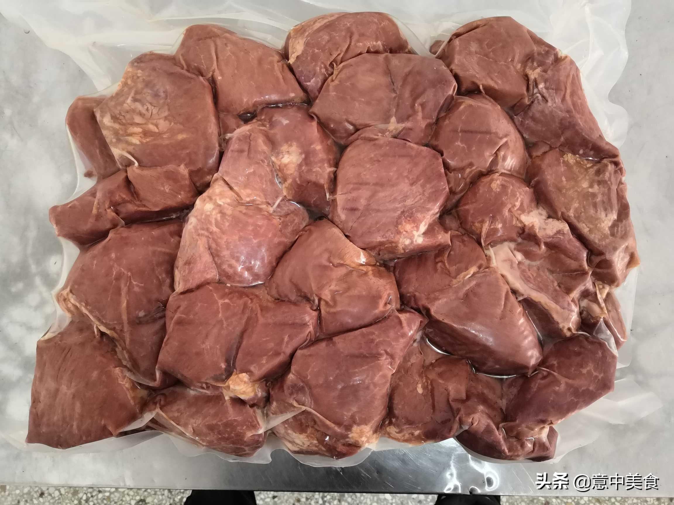 自制牛肉丸子，筋道可口，入味Q弹，适合冬季食用