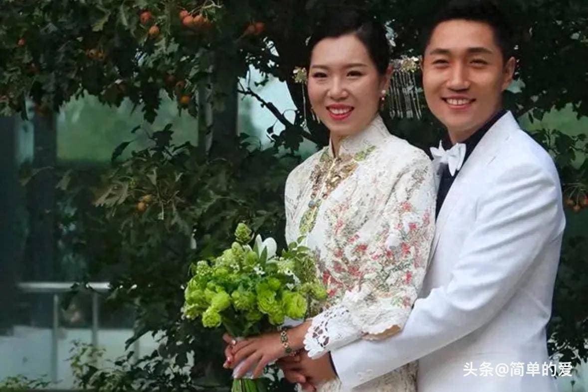 从奥运冠军到国际乒联专家：李晓霞的二胎生活与事业新篇章