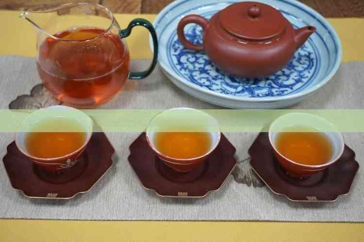 尿路结石患者的饮食建议：茶叶的影响与注意事项