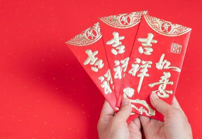 没钱真的没必要回老家过年？这个春节选择值得深思