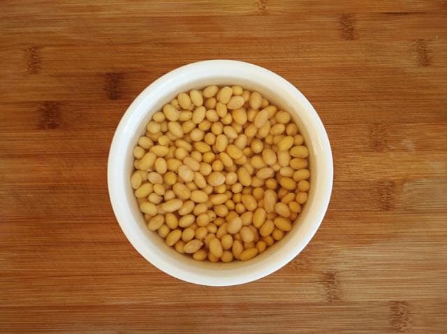 牛肉烧黄豆胡萝卜的做法 牛肉烧黄豆胡萝卜怎么做