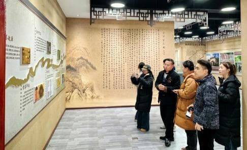 在传承与创新中弘扬黔茶文化