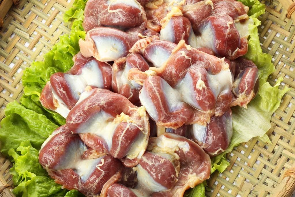 爆炒鸡胗的烹饪技巧：从食材挑选到成品出锅的完整教程