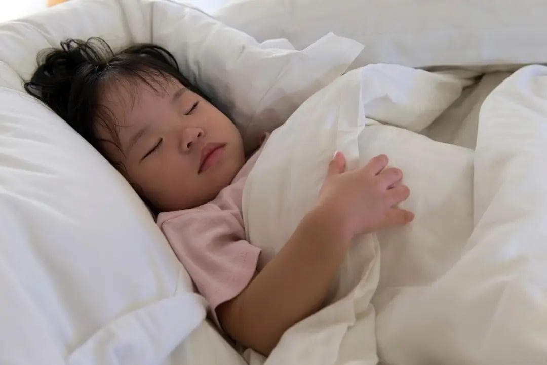 宝宝睡眠8大异常信号，新手爸妈一定要注意