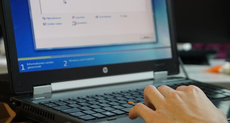 如何升级Windows 7操作系统？（详细教程及操作注意事项）